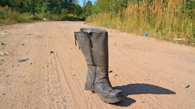 Watch Out! Hazards! - Prevent Slips Trips and Falls - Safety Training Video (2)